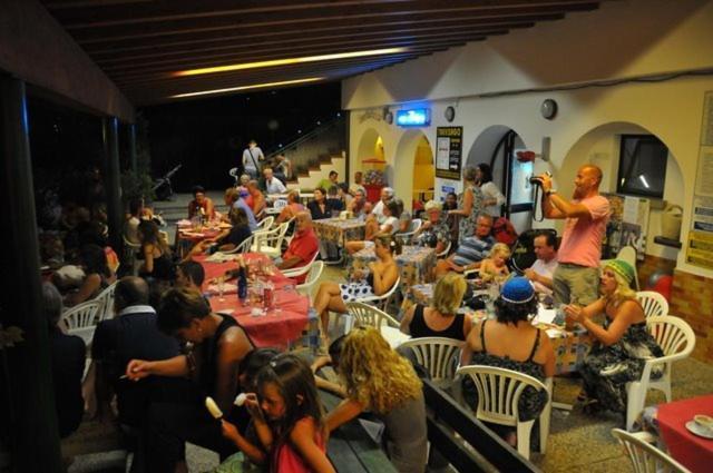 Campeggio Trevisago Iris Park Moniga del Garda Exteriör bild