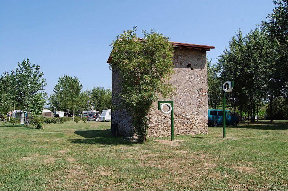 Campeggio Trevisago Iris Park Moniga del Garda Exteriör bild